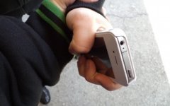 Доверчивый смоленский школьник остался без мобильного телефона Доверчивый смоленский школьник остался без мобильного телефона
