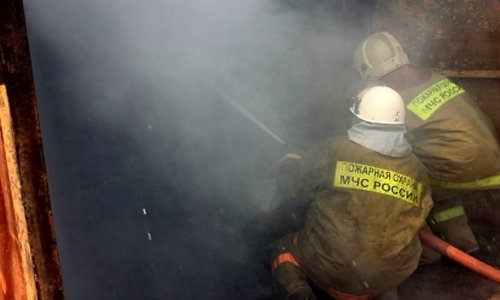В Сафоновском районе при проведении сварочных работ сгорели гараж и автомобиль В Сафоновском районе при проведении сварочных работ сгорели гараж и автомобиль
