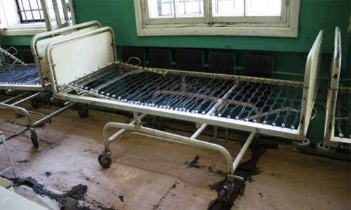 Смоляне собирают деньги на ремонт построенной в 1905 году психбольницы Смоляне собирают деньги на ремонт построенной в 1905 году психбольницы