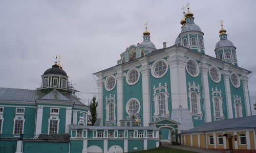 Иконы Успенского собора Смоленска отреставрируют московские специалисты Иконы Успенского собора Смоленска отреставрируют московские специалисты