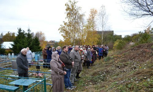 В Смоленской области установлен памятник узнице Освенцима В Смоленской области установлен памятник узнице Освенцима