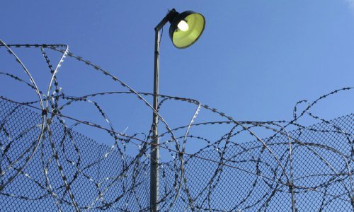 Следователи изучат обстоятельства беспорядков в смоленской колонии Следователи изучат обстоятельства беспорядков в смоленской колонии