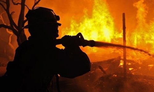 Пожар на улице Пионерской в Смоленске унёс две жизни Пожар на улице Пионерской в Смоленске унёс две жизни