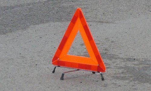 Фура на полном ходу врезалась в микроавтобус в Смоленске Фура на полном ходу врезалась в микроавтобус в Смоленске