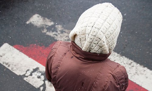 Пенсионерка попала под колёса легковушки под Смоленском Пенсионерка попала под колёса легковушки под Смоленском