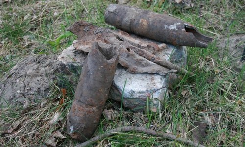 Полицейские задержали банду «чёрных копателей» с 2 тысячами патронов Полицейские задержали банду «чёрных копателей» с 2 тысячами патронов