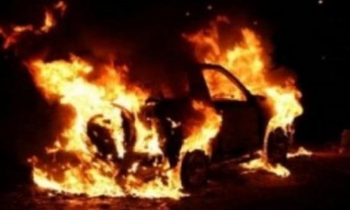 Сегодня ночью в Смоленске горела иномарка Сегодня ночью в Смоленске горела иномарка