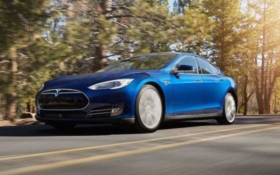 житель барнаула приобрел автомобиль tesla