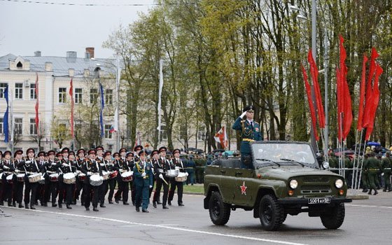 Смоляне посетили Парад в честь Дня Победы