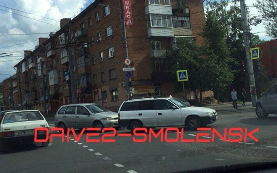 Днем в Смоленске случилось несколько дорожных аварий