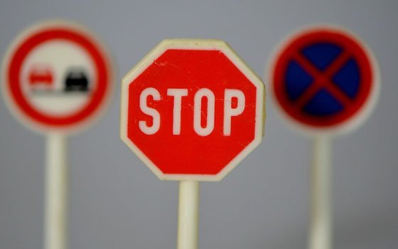 Смоленские автомобилисты не смогут проехать по трем улицам