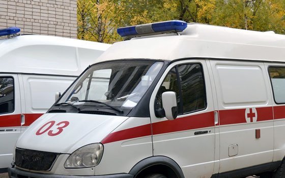 Трагедия на дороге Новый Подъезд в Смоленске. Иномарка сбила сидящего человека