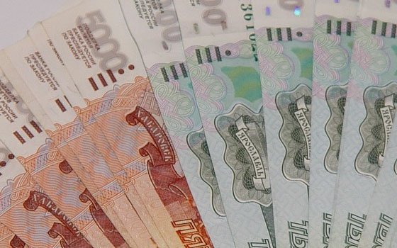 Бывшего продавца торгового павильона в Смоленске подозревают в присвоении 60 тысяч рублей