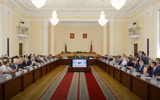 В Смоленской области прошел круглый стол по проблемам дольщиков