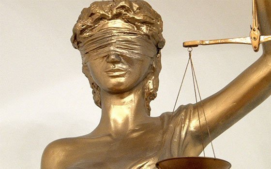 Смоленский хирург ответит в суде за гибель 11-летней девочки