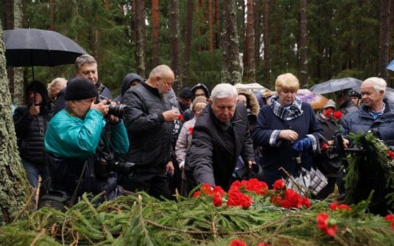 В Катыни перезахоронили останки жертв политических репрессий