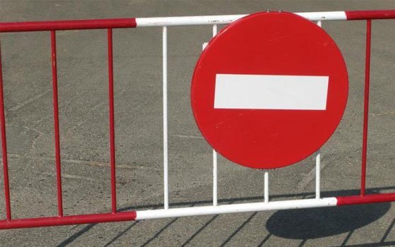 В Смоленске водители не смогут проехать по улице Академика Петрова
