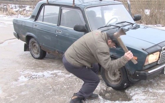 Ярцевчане создали петицию на тему ужасного состояния дорог в городе
