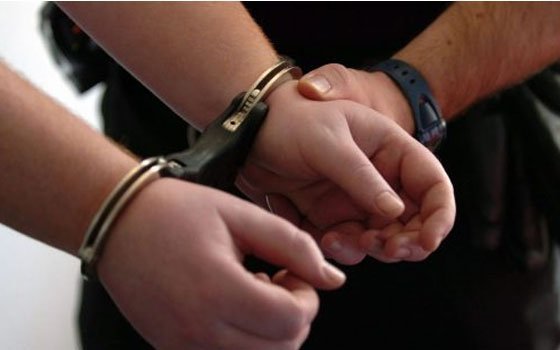 В сафоновском кафе собутыльник «обчистил» собутыльника на 58 тысяч рублей
