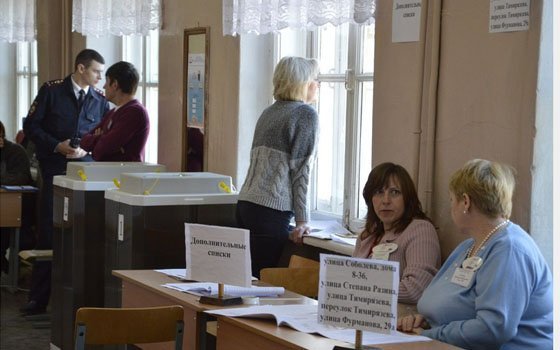 Явка избирателей за первые два часа работы избиркомов в Смоленской области составила почти 9%