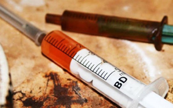 За организацию наркопритона жительнице Сафонова грозит до 4-х лет