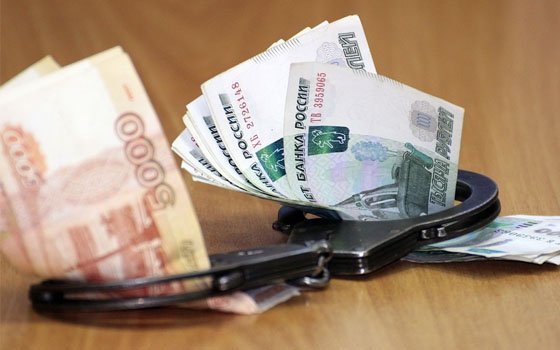 Житель Брянской области «погорел» на даче взятки смоленскому правоохранителю