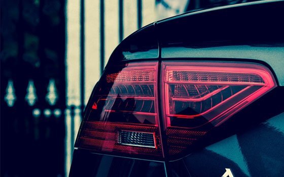 Нервный пассажир Audi-80 привлек внимание смоленских полицейских