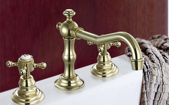 Восемь улиц в Смоленске останется без горячей воды