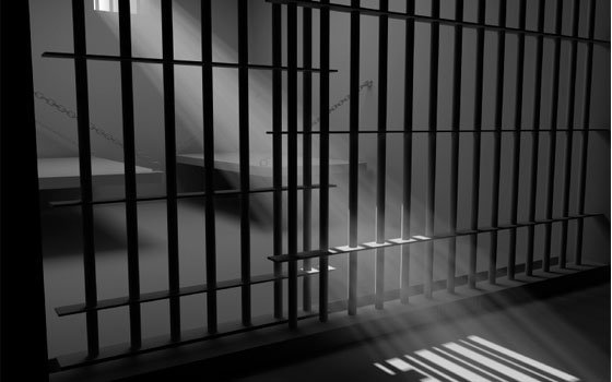 Житель Гагарина зверски избил 34-летнюю женщину