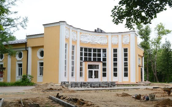 В Ярцеве приведут в порядок кинотеатр «Россия»