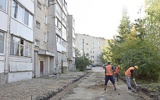 За ремонт дворов в 2017 году Смоленску поставили «неуд»