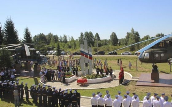 Военным пилотам установлен монумент в поселке Вязьма-Брянская