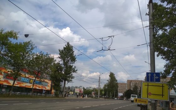 Из-за «Камаза» временно не ходят троллейбусы на Киселевку