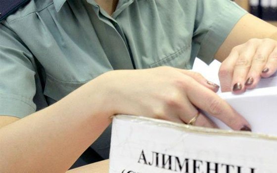Ради отдыха в другой стране рославльчанин вернул ребенку долг