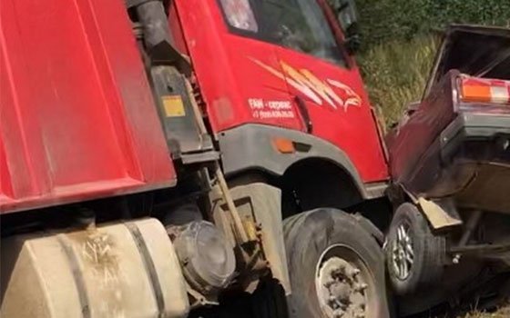 Серьезное ДТП на Окружной в Смоленске: двоих пассажиров госпитализировали (Видео)