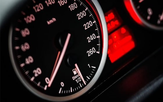 41-летний мужчина угодил под авто в Смоленске, возбуждено уголовное дело
