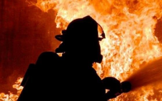 Пилорама и «Газель» сгорели в селе Талашкино