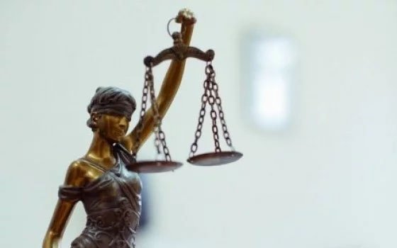 Обрушение стены на ребенка в смоленском лицее: ответит за все замдиректора