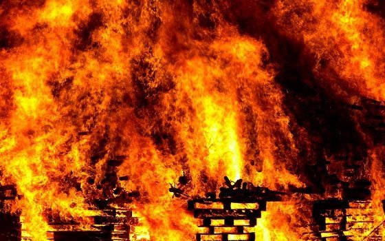На пожаре в деревне Борода погиб 45-летний мужчина
