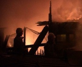 В Смоленском районе рано утром сгорел жилой дом 