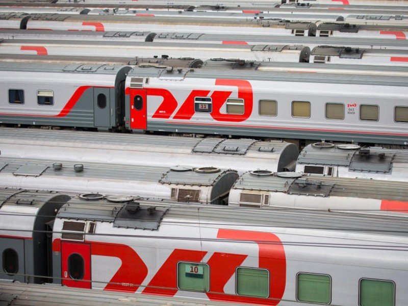 Путешествовать на поезде из Москвы в Адлер летом можно будет по невозвратному тарифу 