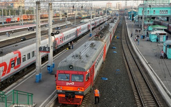 Расписание пригородных поездов в Смоленской области изменится в период празднования Дня России 