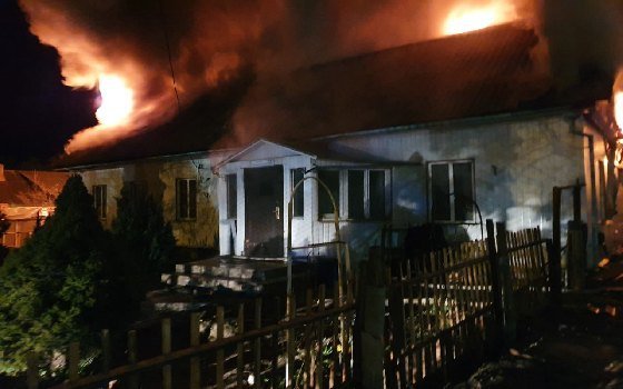 Семья лишилась дома из-за пожара в деревне Малые Кириллы 