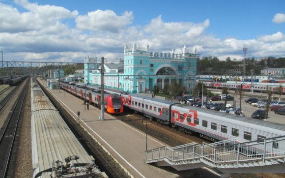 На железнодорожных вокзалах в Смоленске, Вязьме, Гагарине выделены помещения для размещения пассажиров с признаками вирусной инфекции 