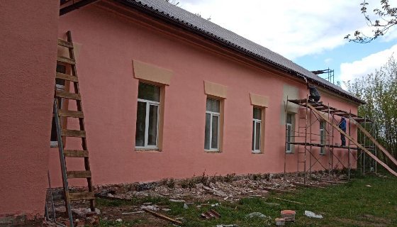 В Доме культуры Рославльского района проходит капитальный ремонт 