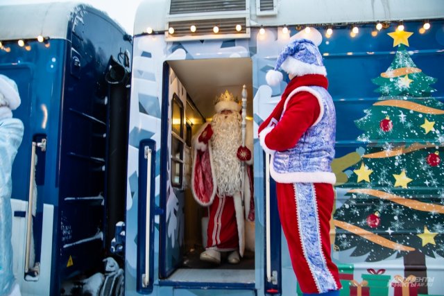 Поезд Деда Мороза в этом году посетит 7 городов в границах МЖД 