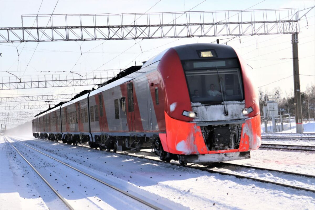 Более 15 км железнодорожного пути отремонтировано в Смоленской области во время ремонтно-путевой кампании 