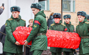 Память поколений: В Смоленске торжественно перезахоронили солдат Первой мировой 