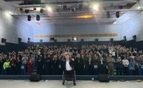 Подвиг — сохранить мужество и жить!