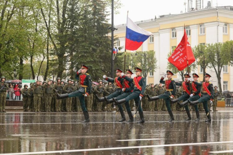 Мы этой памяти верны   